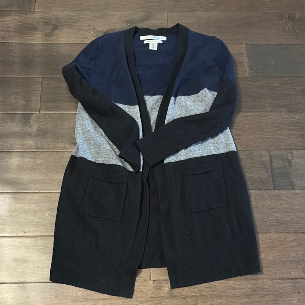 Max Studio Navy and Gray Cardigan Sweater with pockets size large